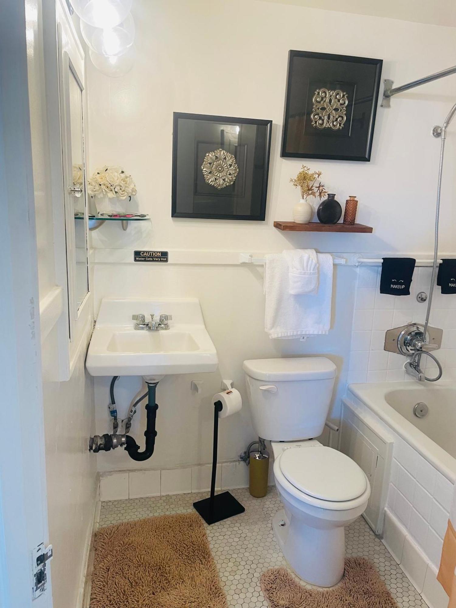 Private Cozy Studio, Peek A Boo Ocean View For 2 Long Beach Exterior photo